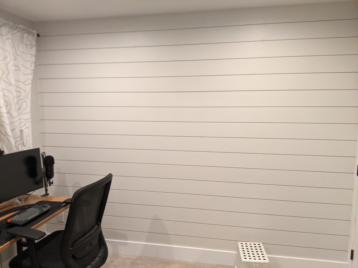 the wall finished with shiplap